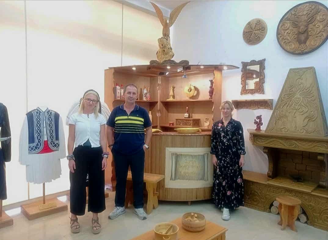 ΣΧΟΛΗ ΞΥΛΟΓΛΥΠΤΙΚΗΣ ΚΑΛΑΜΠΑΚΑΣ